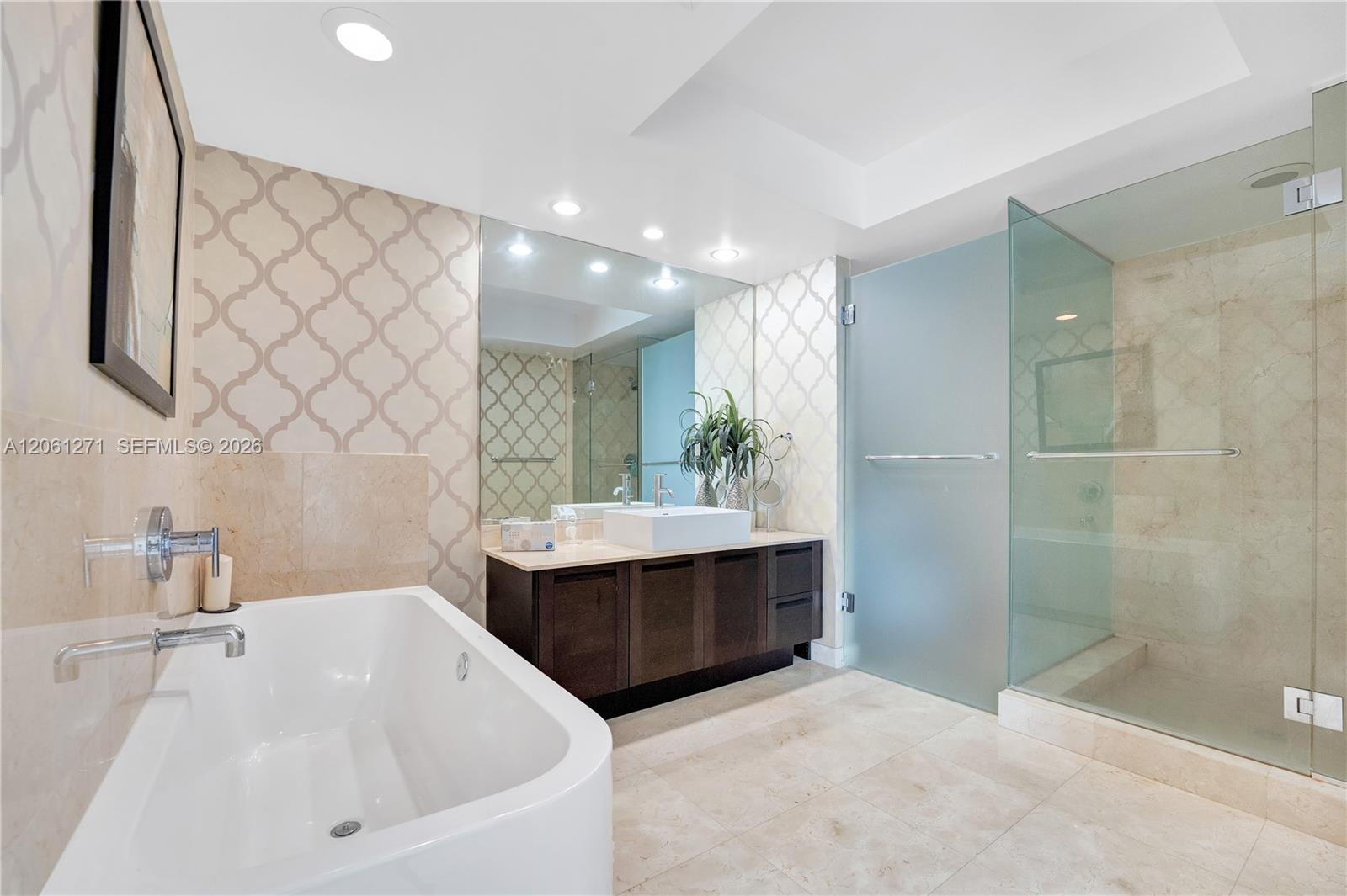 250 Sunny Isles Boulevard