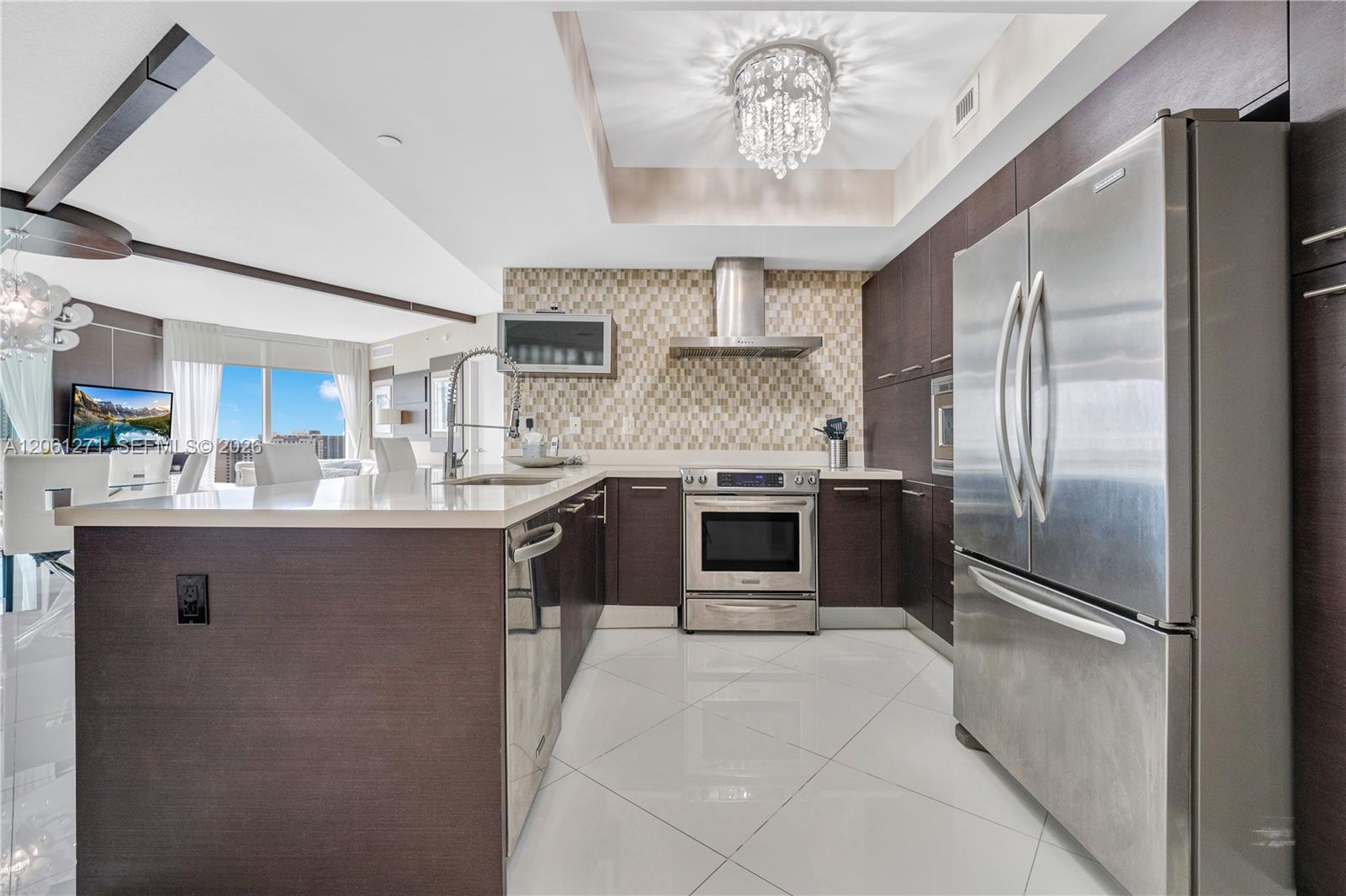 250 Sunny Isles Boulevard