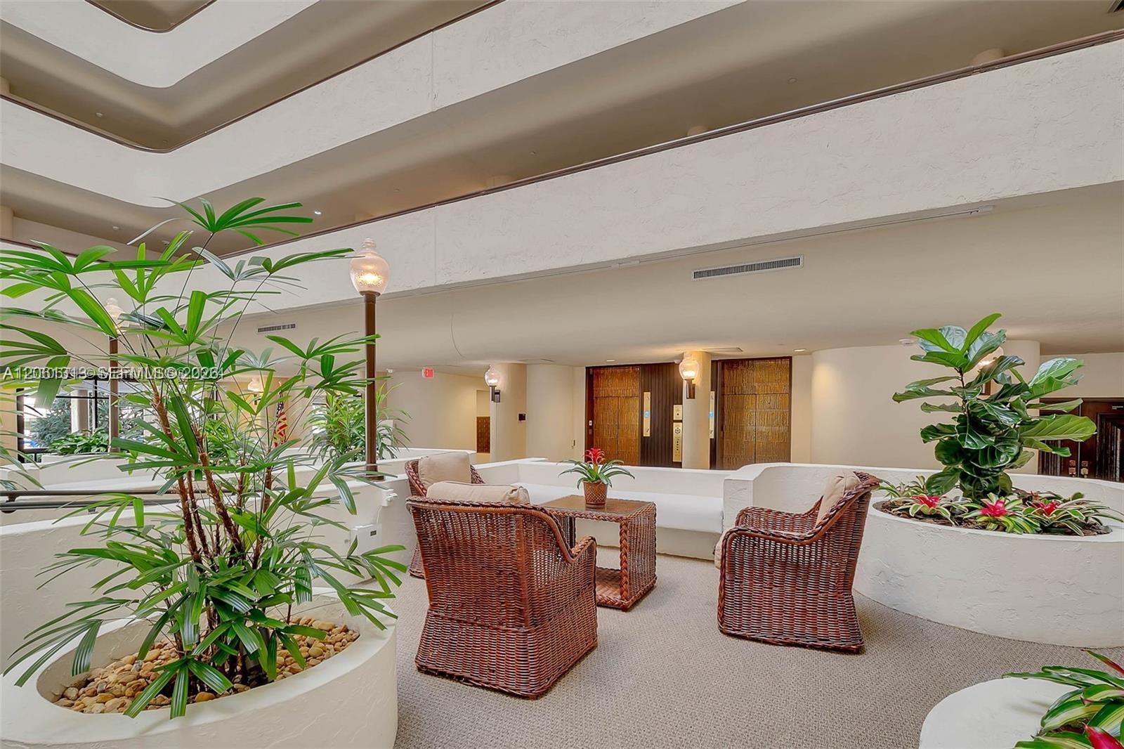 600 Biltmore Way