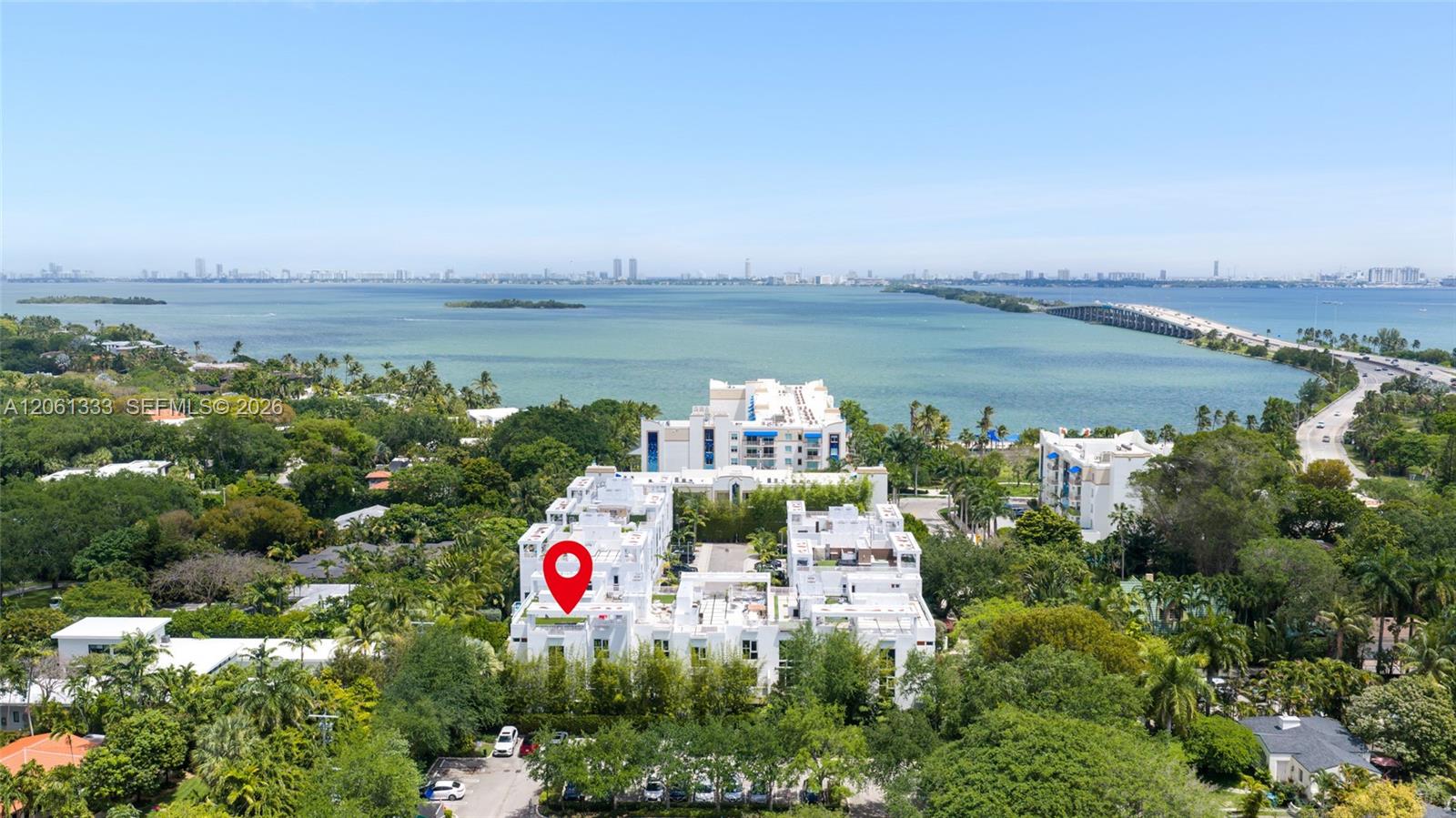 455 NE 39th Street