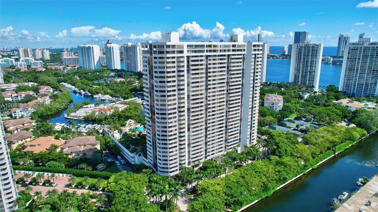 2000 Island Boulevard