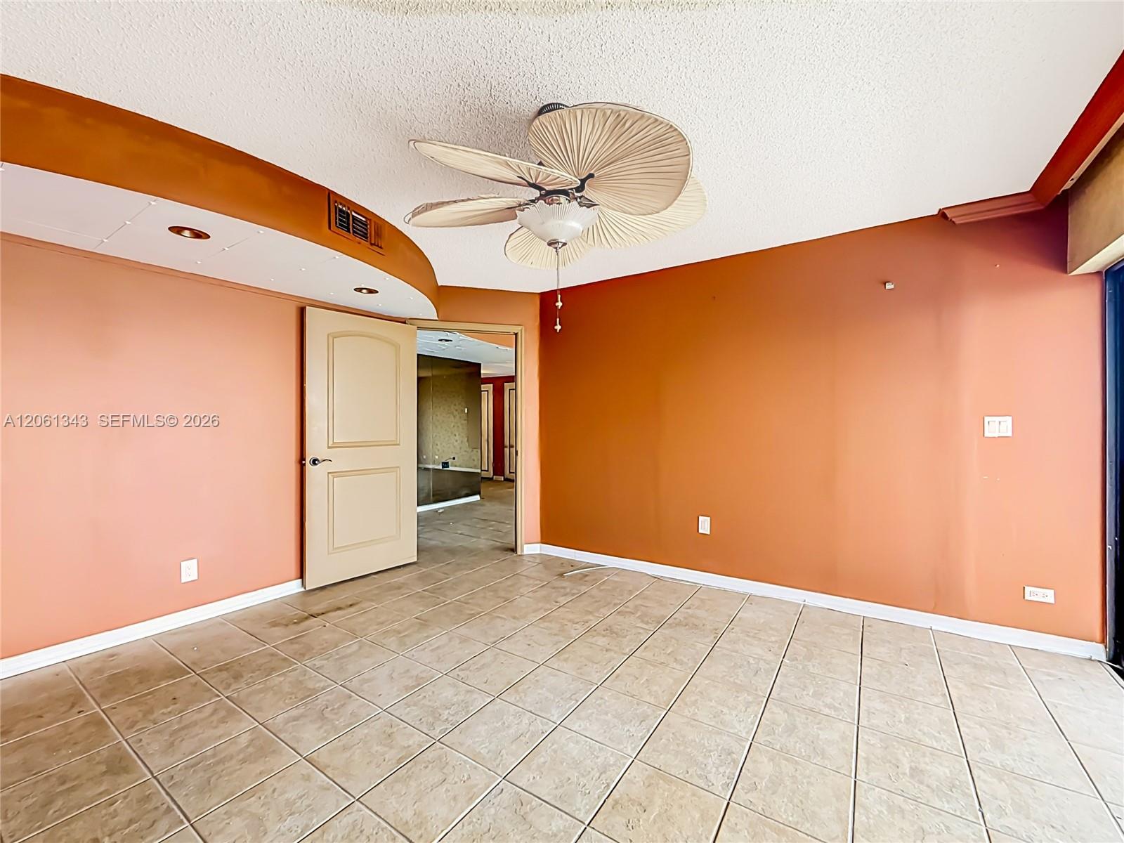 1800 NE 114th Street