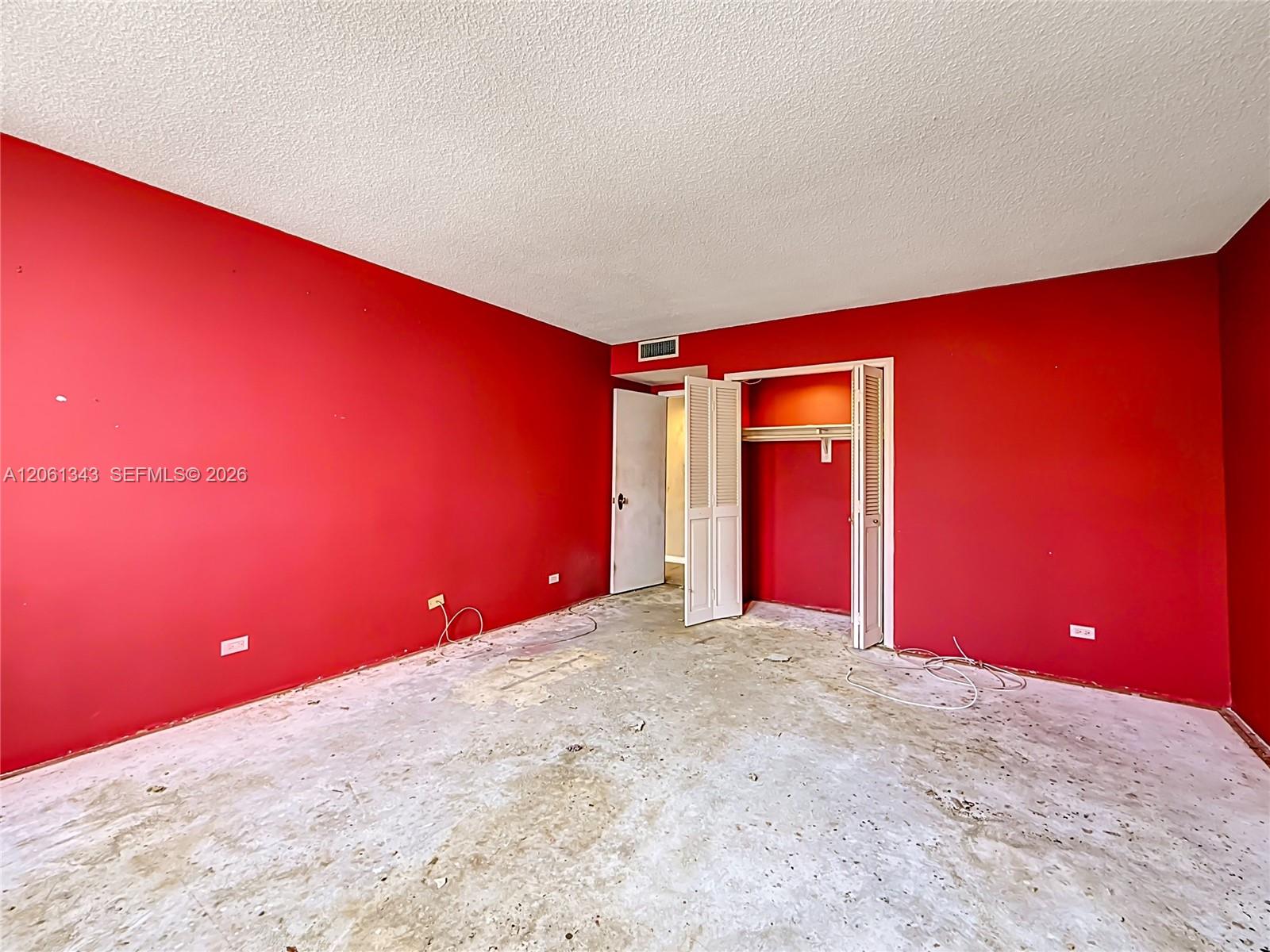 1800 NE 114th Street