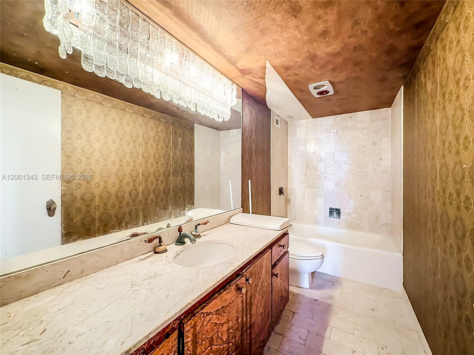 1800 NE 114th Street