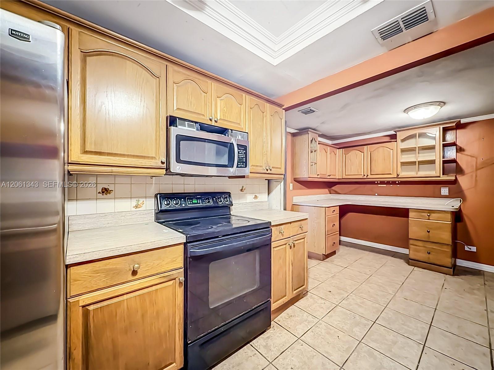 1800 NE 114th Street