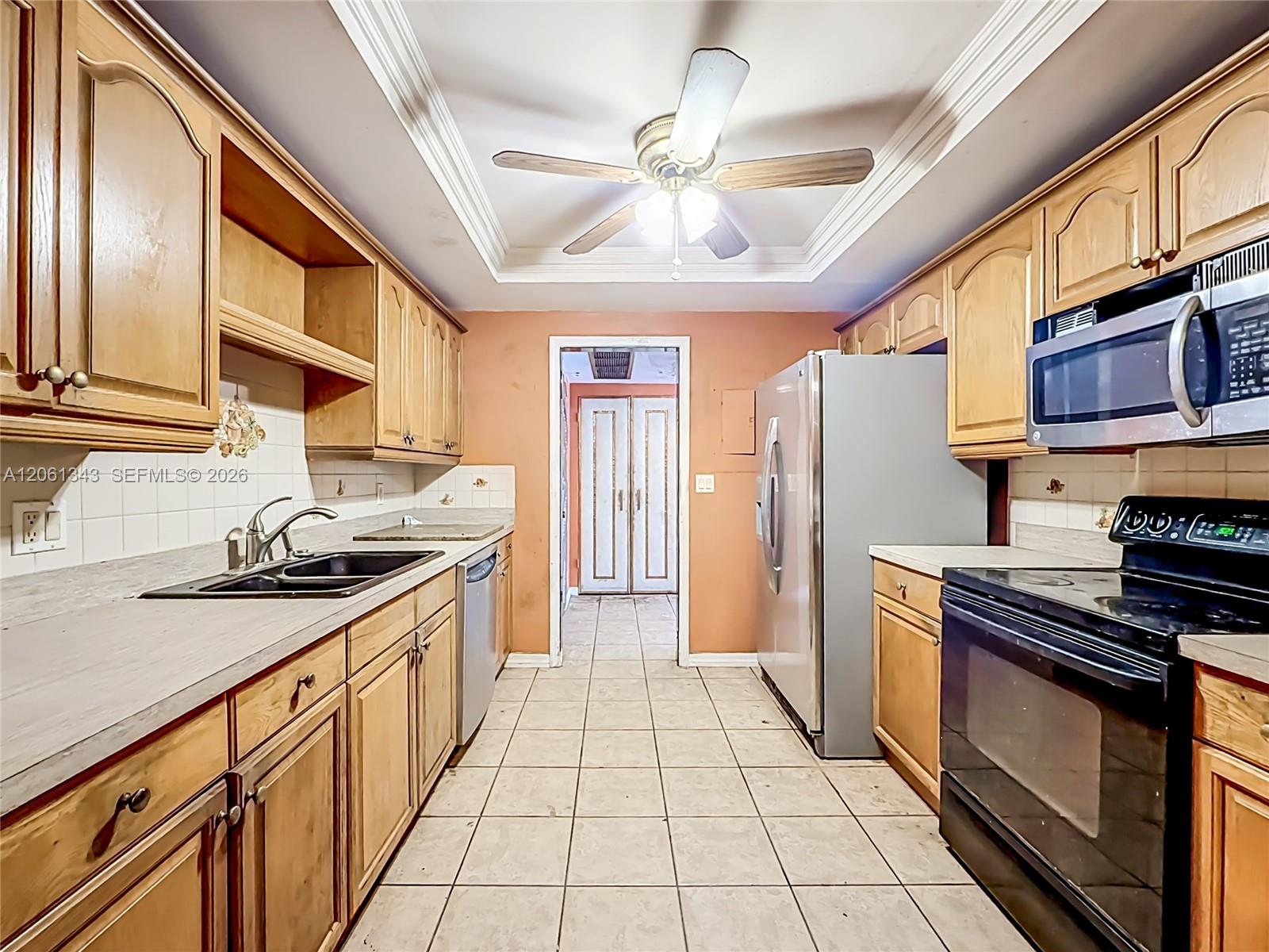 1800 NE 114th Street