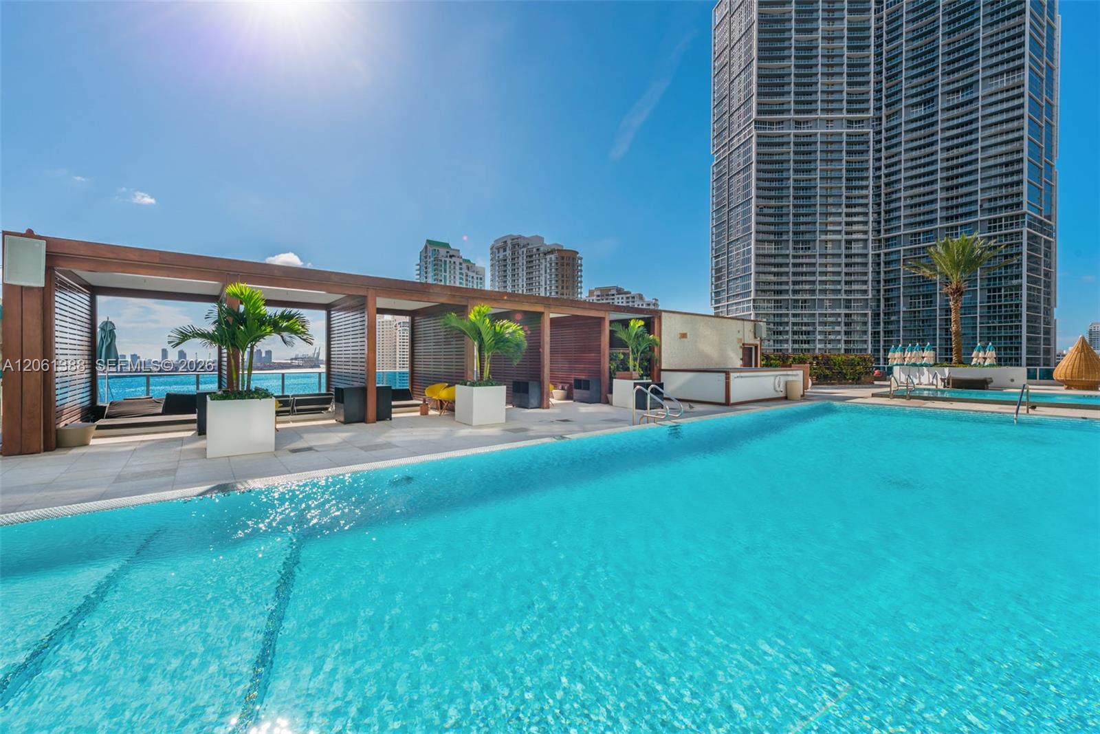 200 Biscayne Boulevard Way