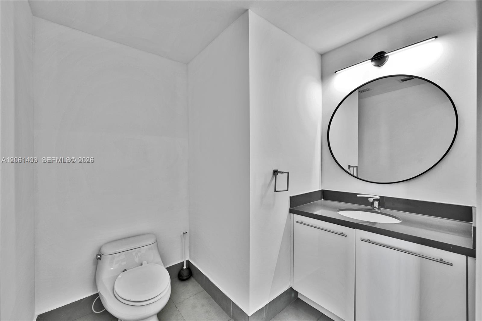 90 SW 3rd Street