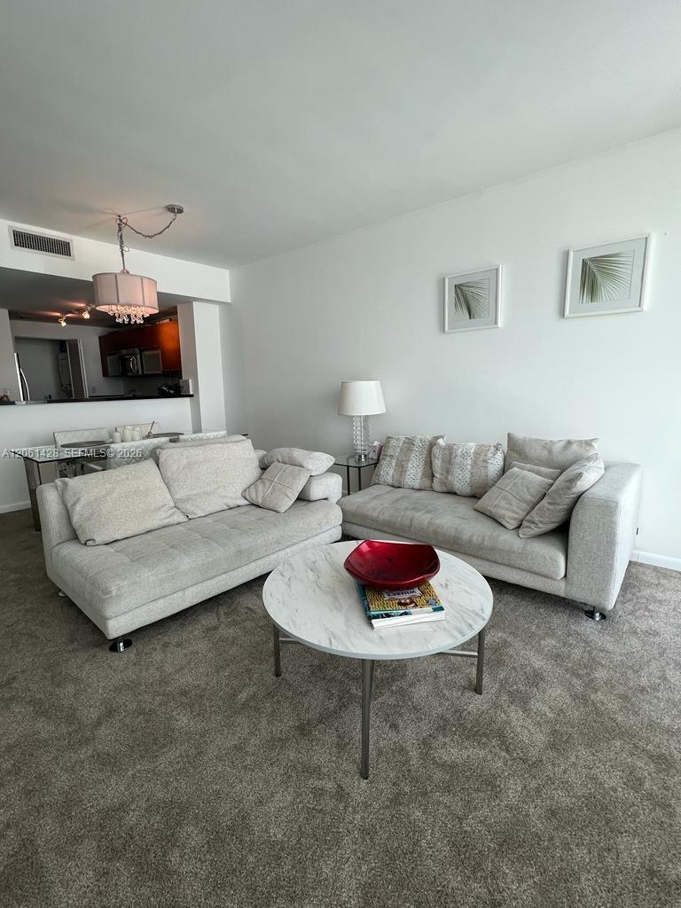 253 NE 2nd Street