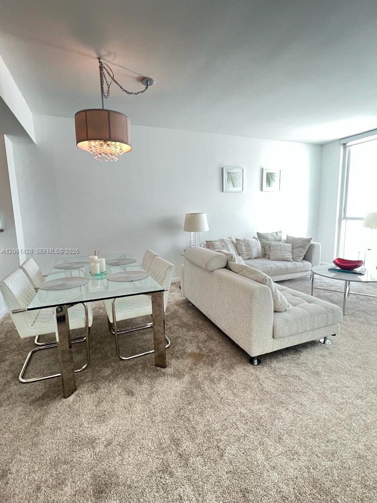 253 NE 2nd Street