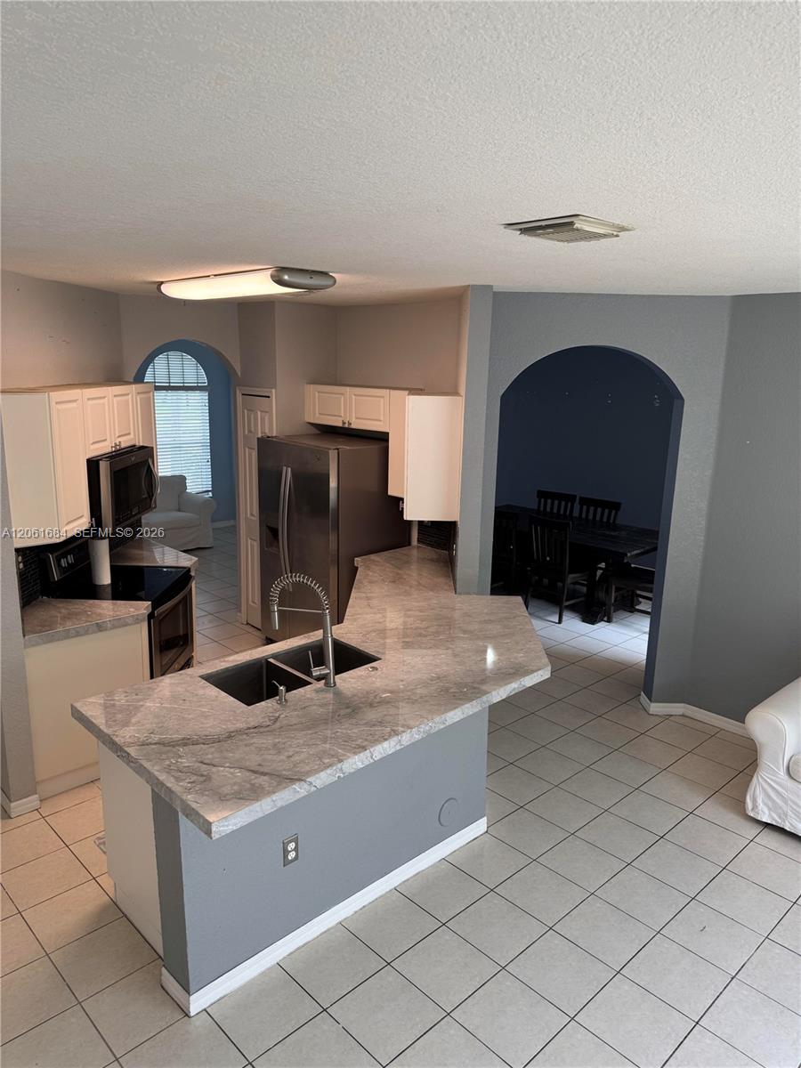 11814 SW 137th Path