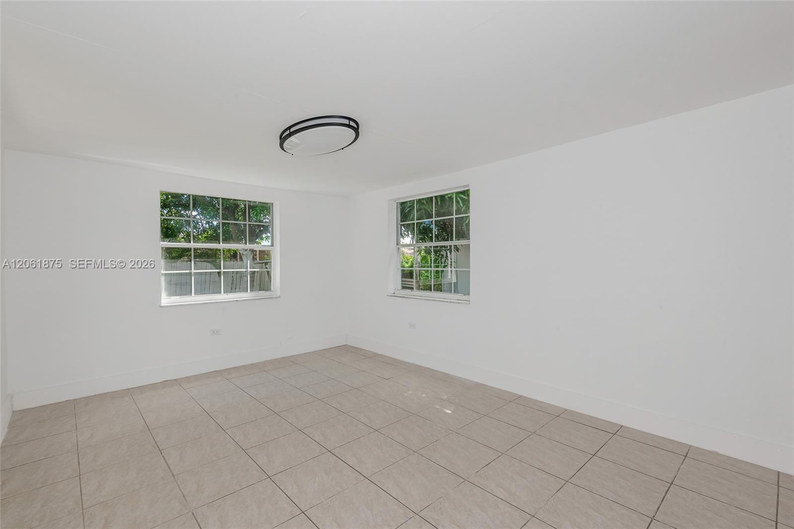 998 W 68th Street