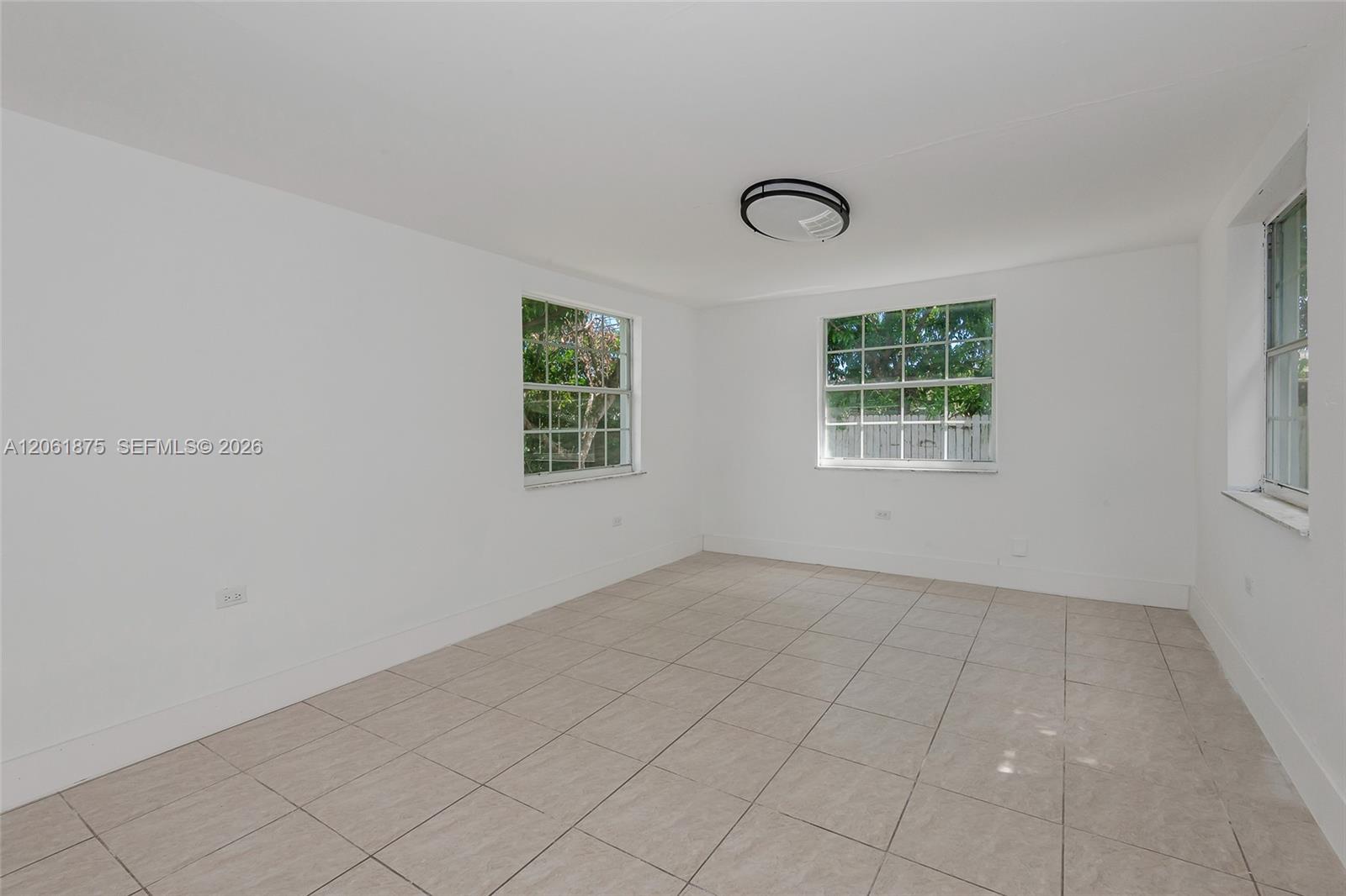 998 W 68th Street