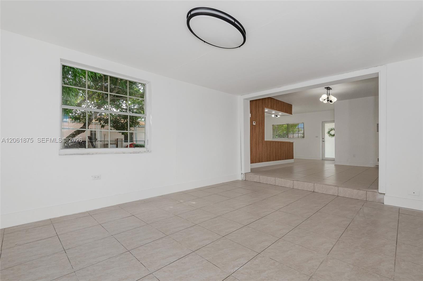 998 W 68th Street