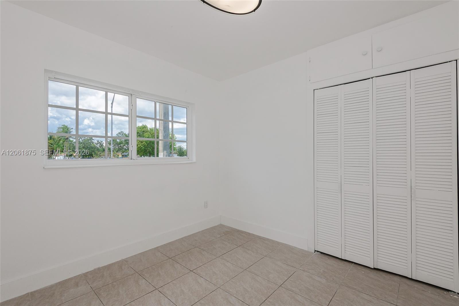 998 W 68th Street