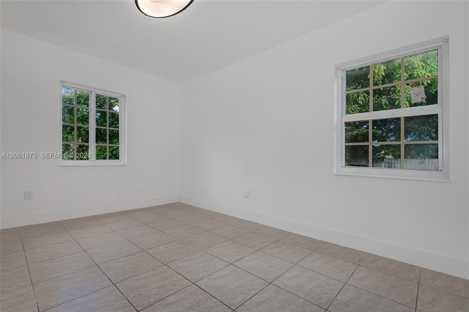 998 W 68th Street