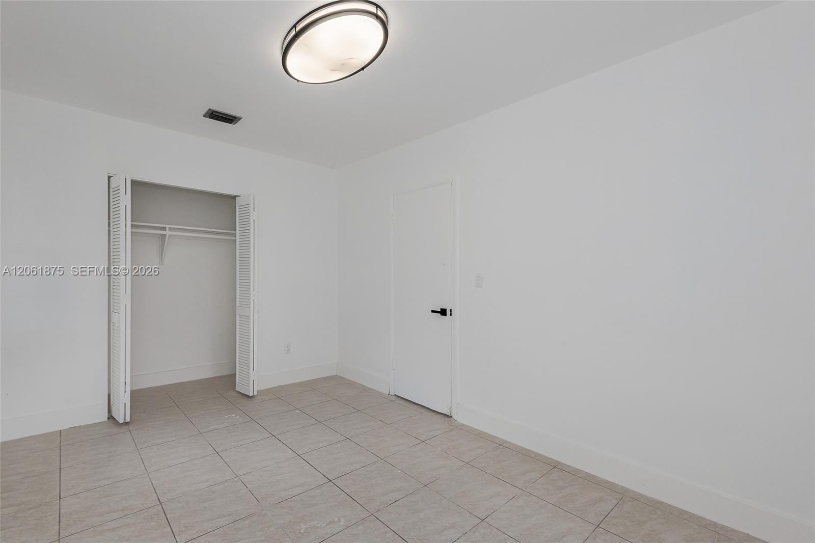 998 W 68th Street