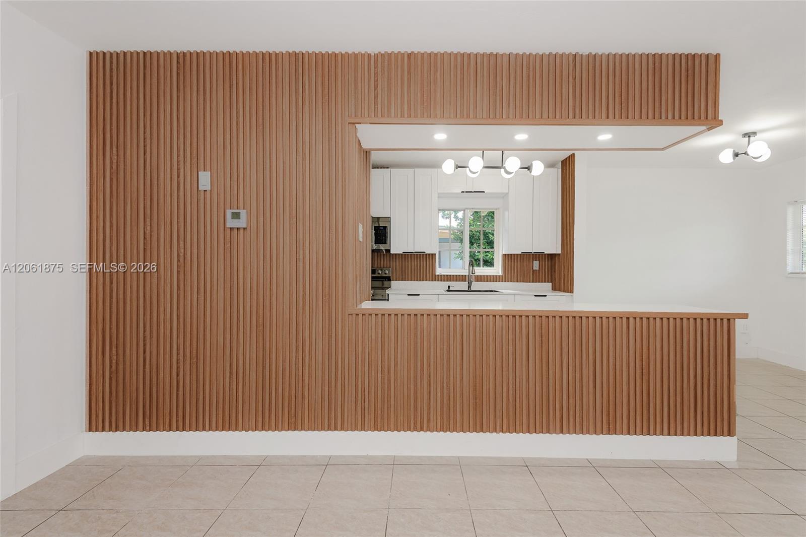 998 W 68th Street