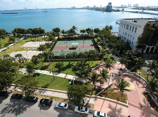 1750 N Bayshore Drive