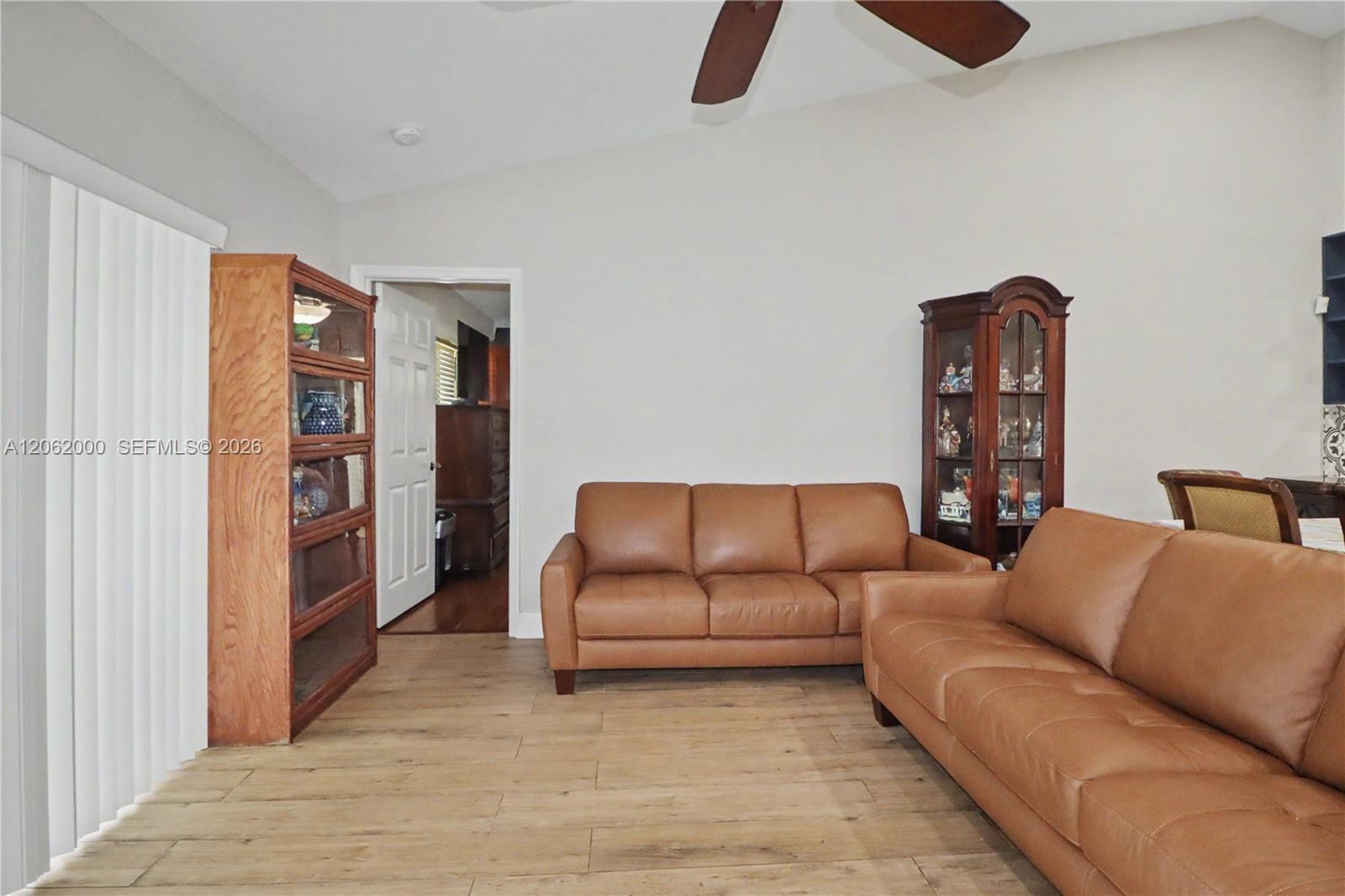 572 SE 18th Drive