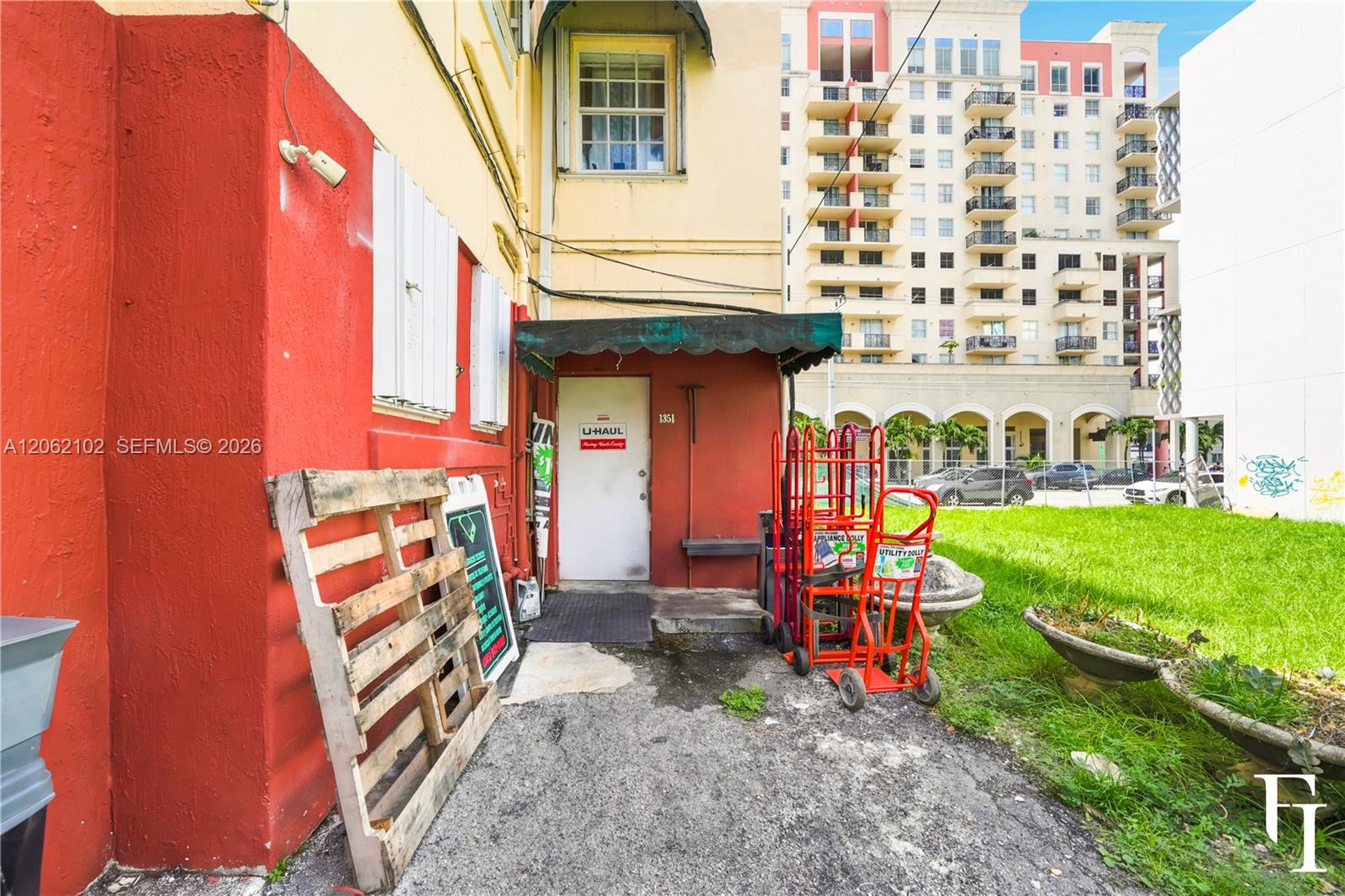 1353 SW 1st Street