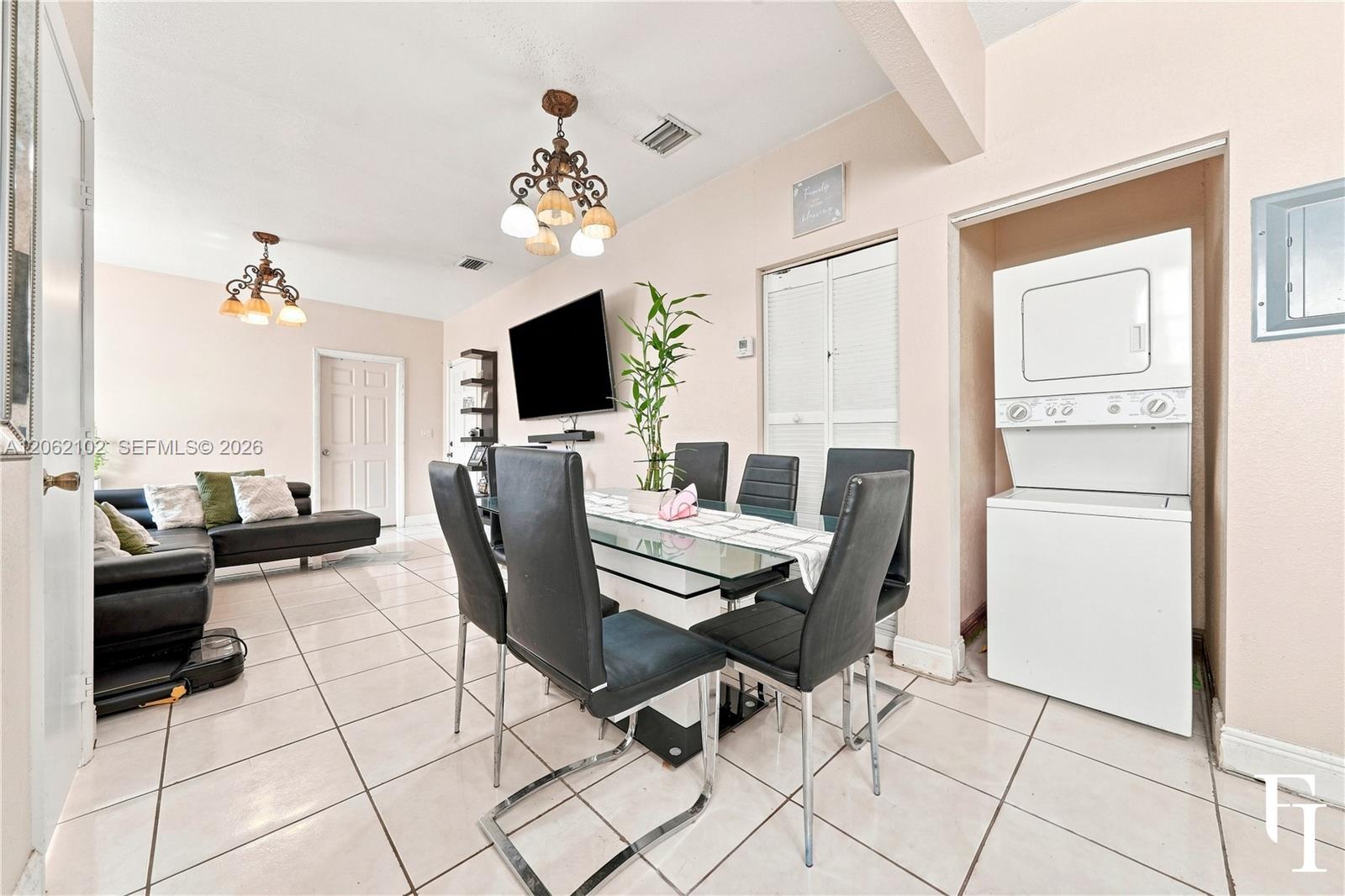 1353 SW 1st Street