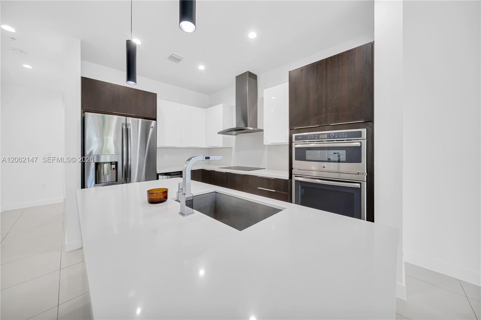 6310 NW 103rd Place