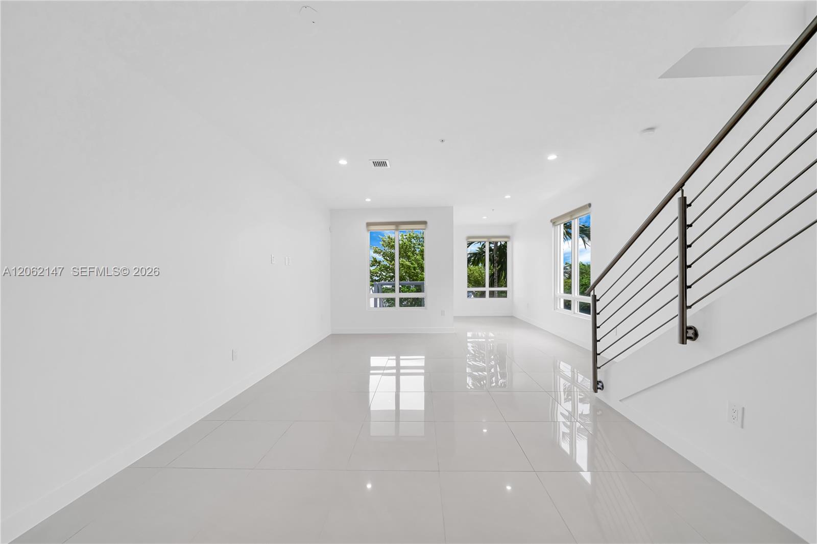 6310 NW 103rd Place