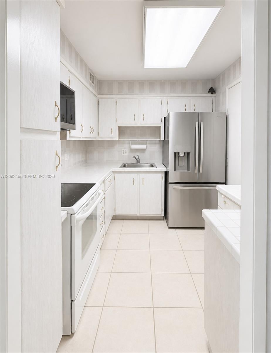 2841 NE 163rd Street