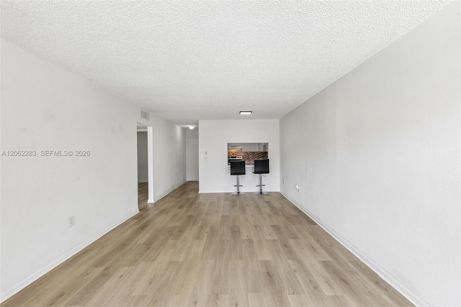 1900 W 68th Street
