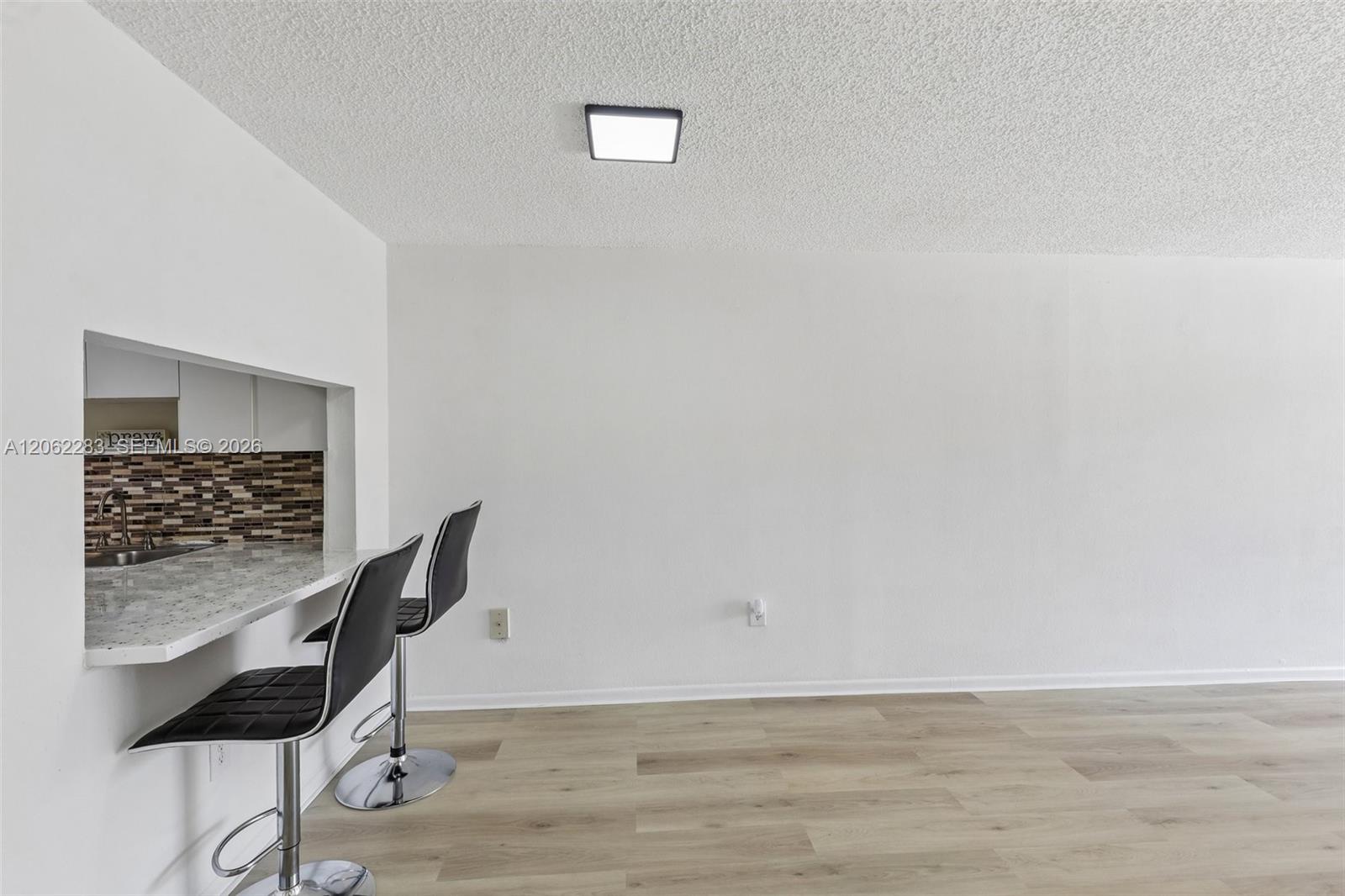 1900 W 68th Street