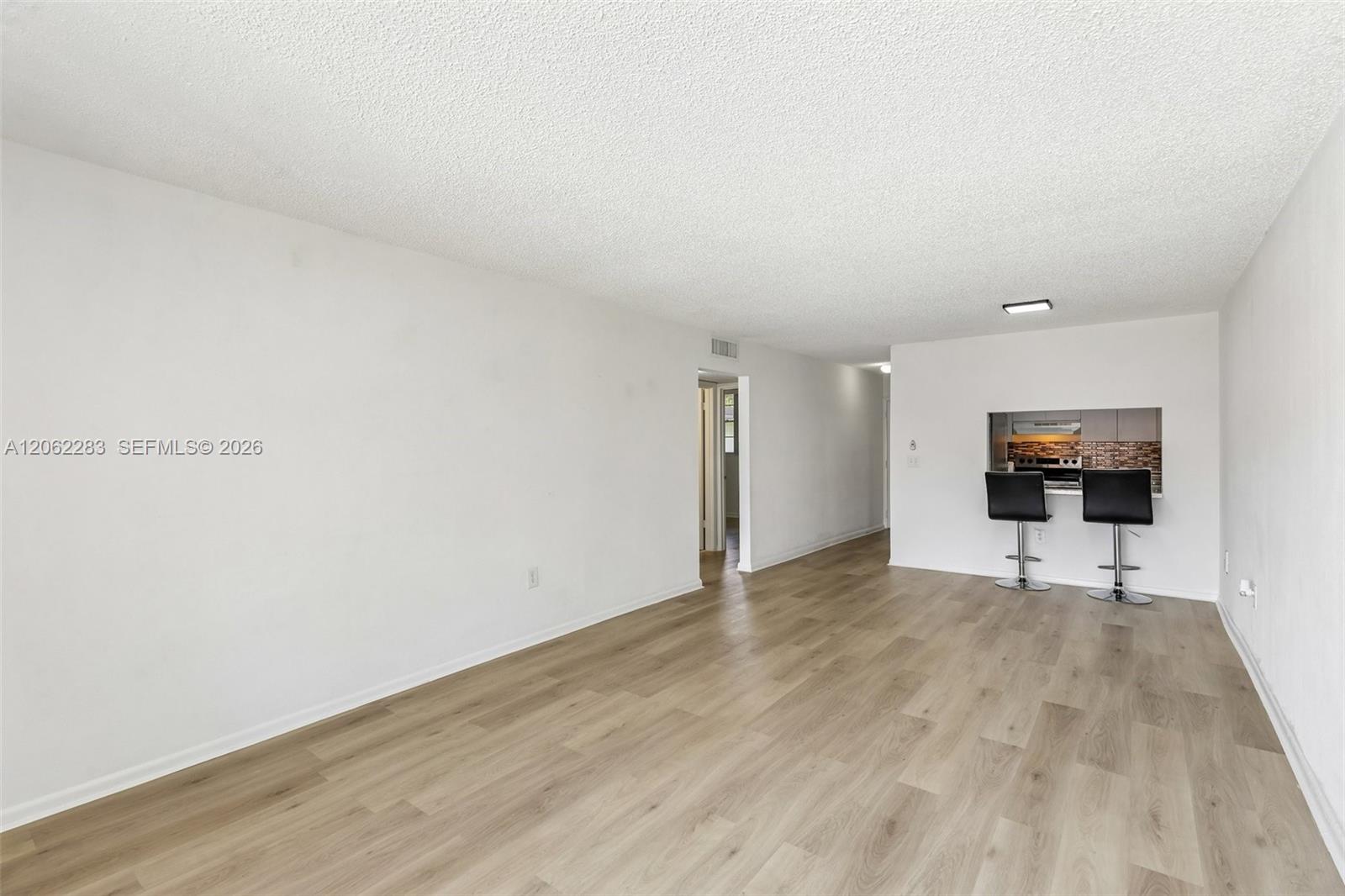 1900 W 68th Street