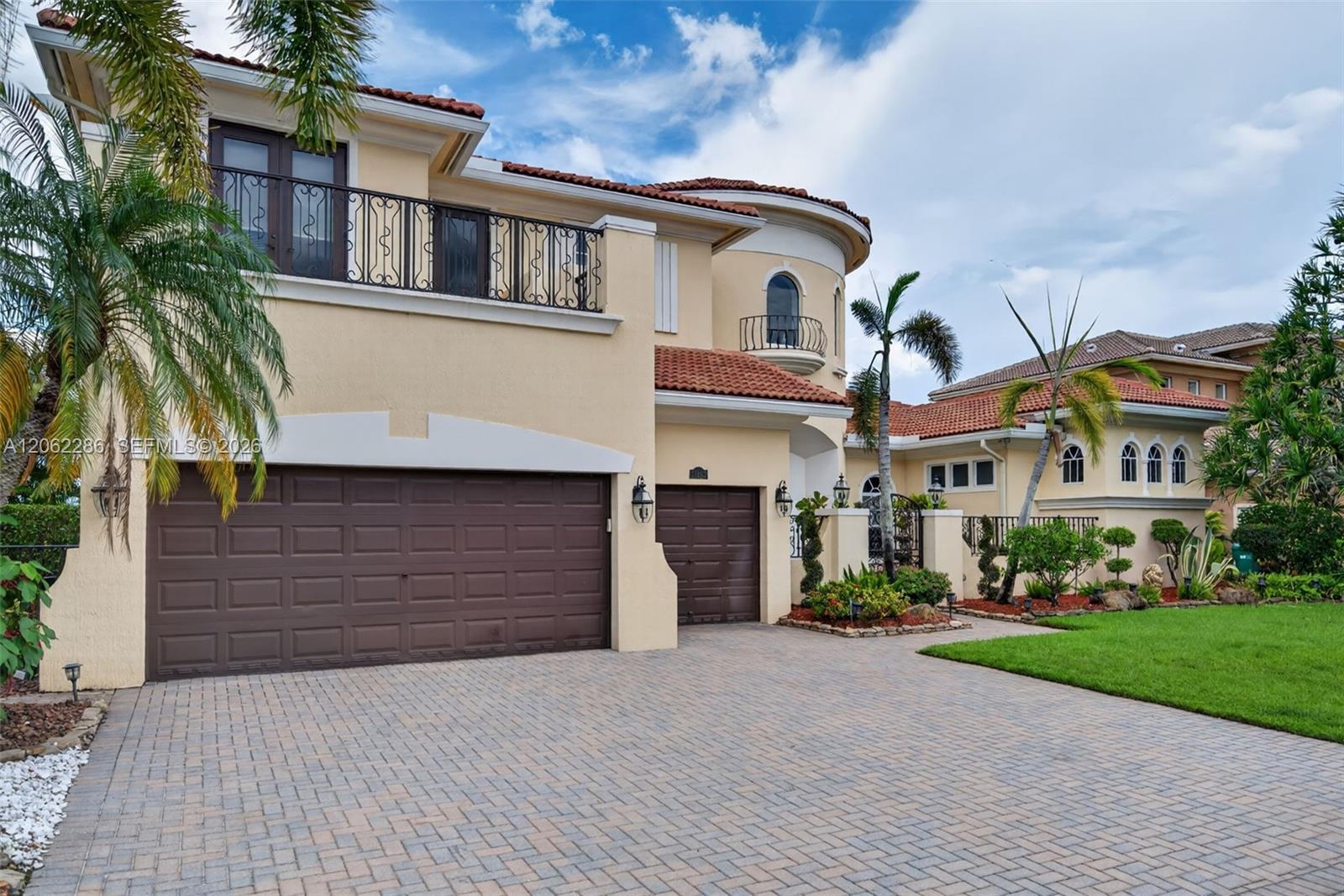11867 NW 69th Place