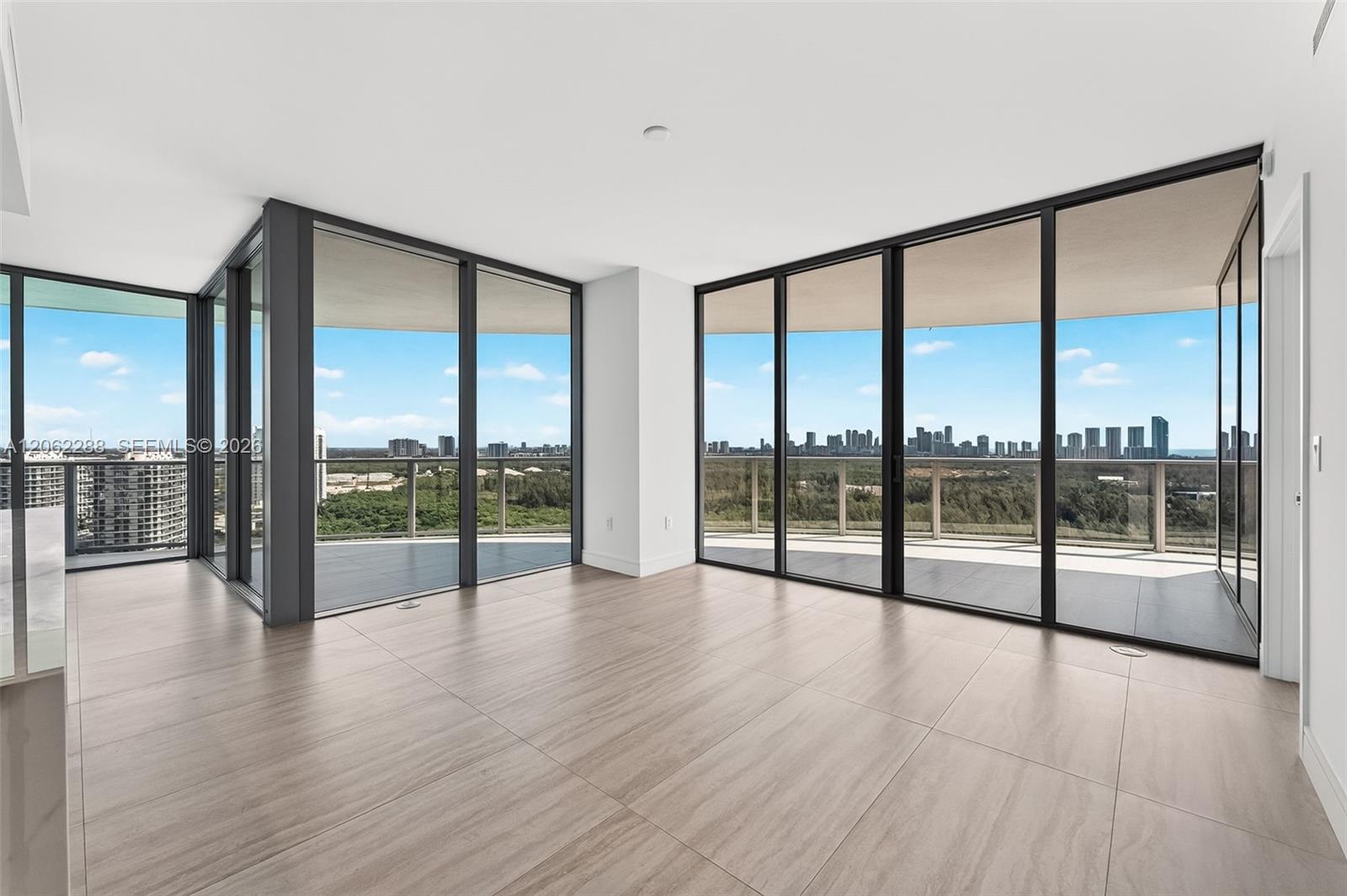 2411 Laguna Circle