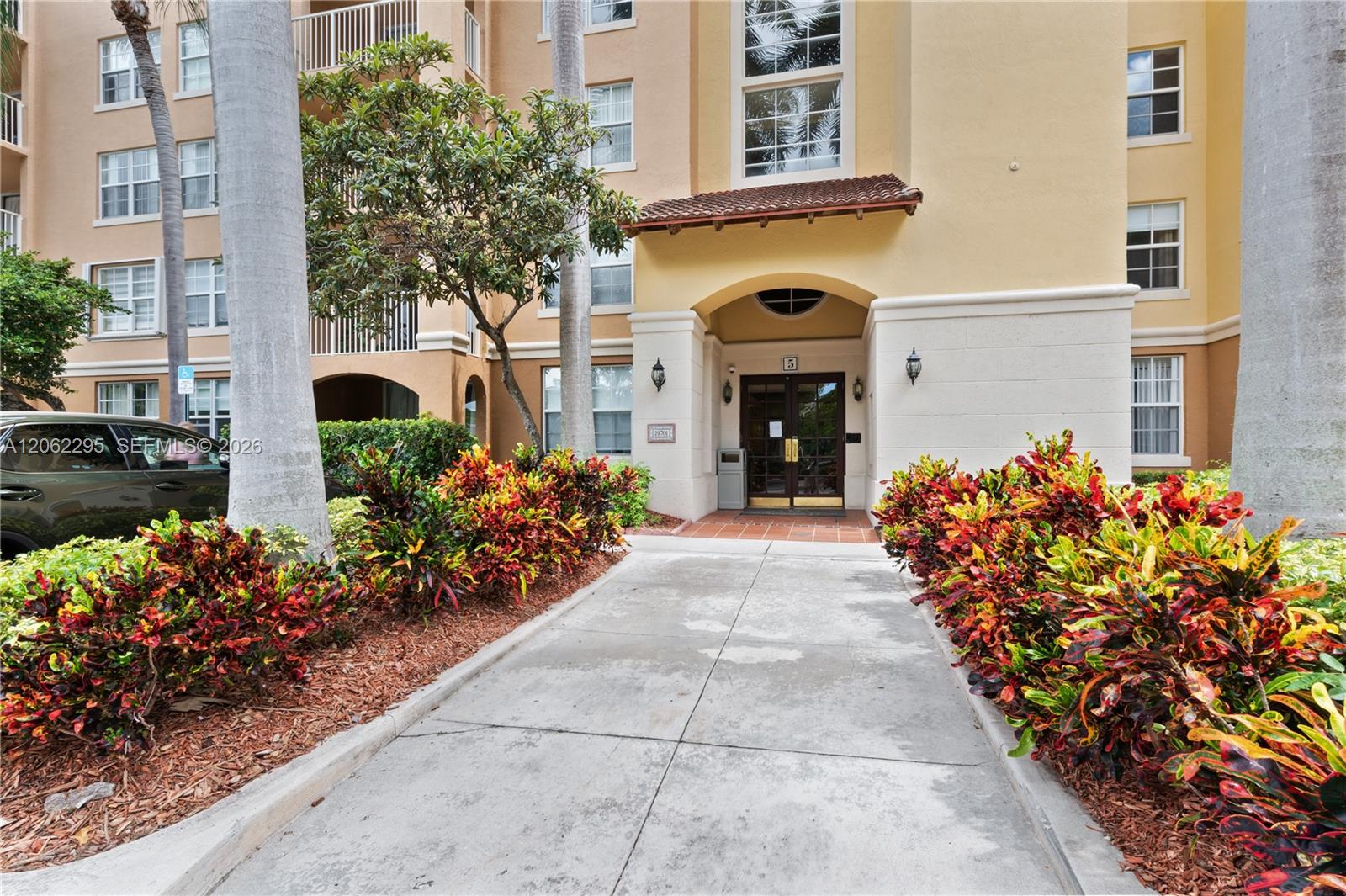 19701 E Country Club Drive
