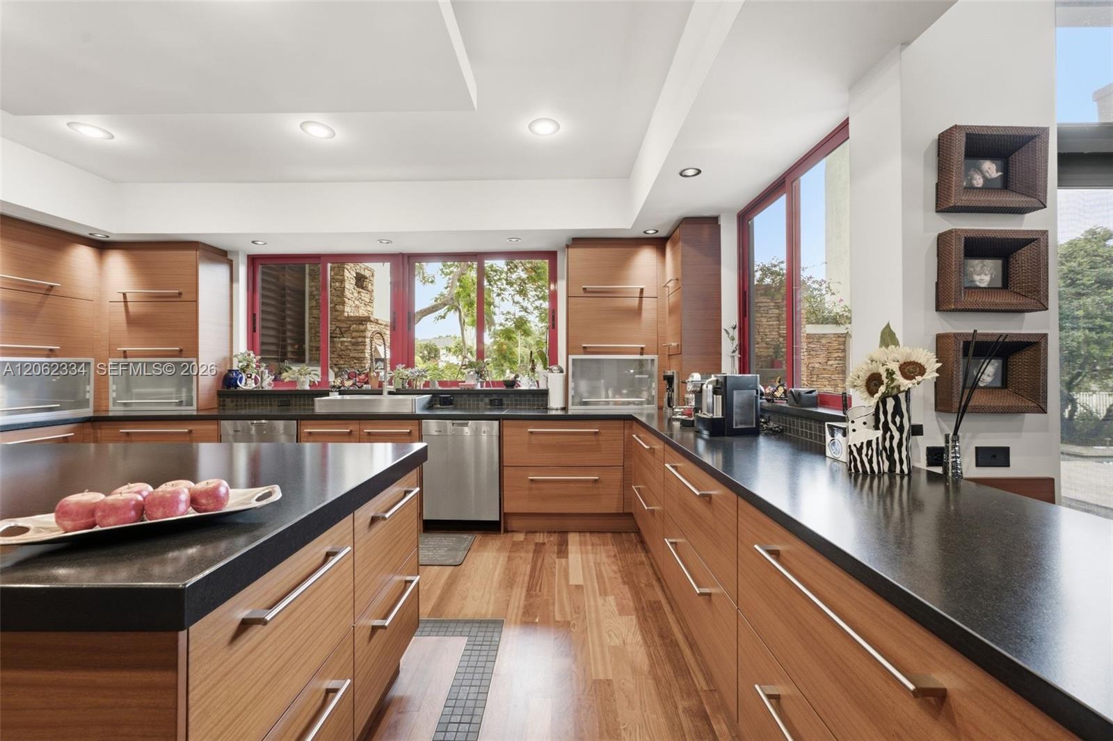 10708 Indian Trail