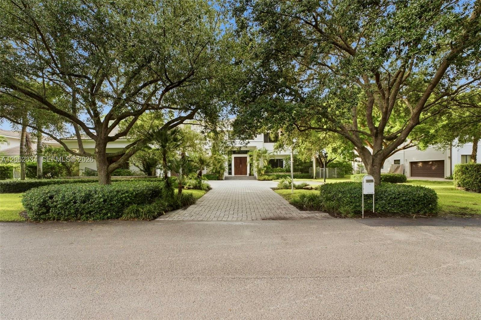 10708 Indian Trail