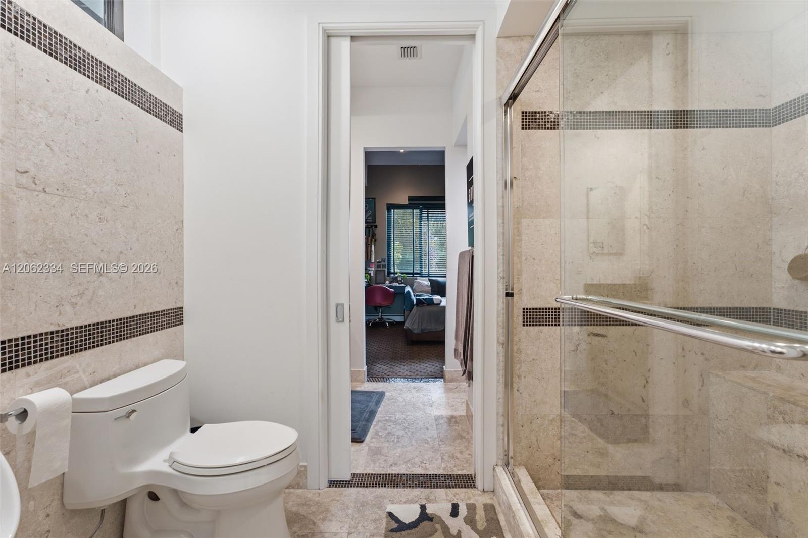 10708 Indian Trail