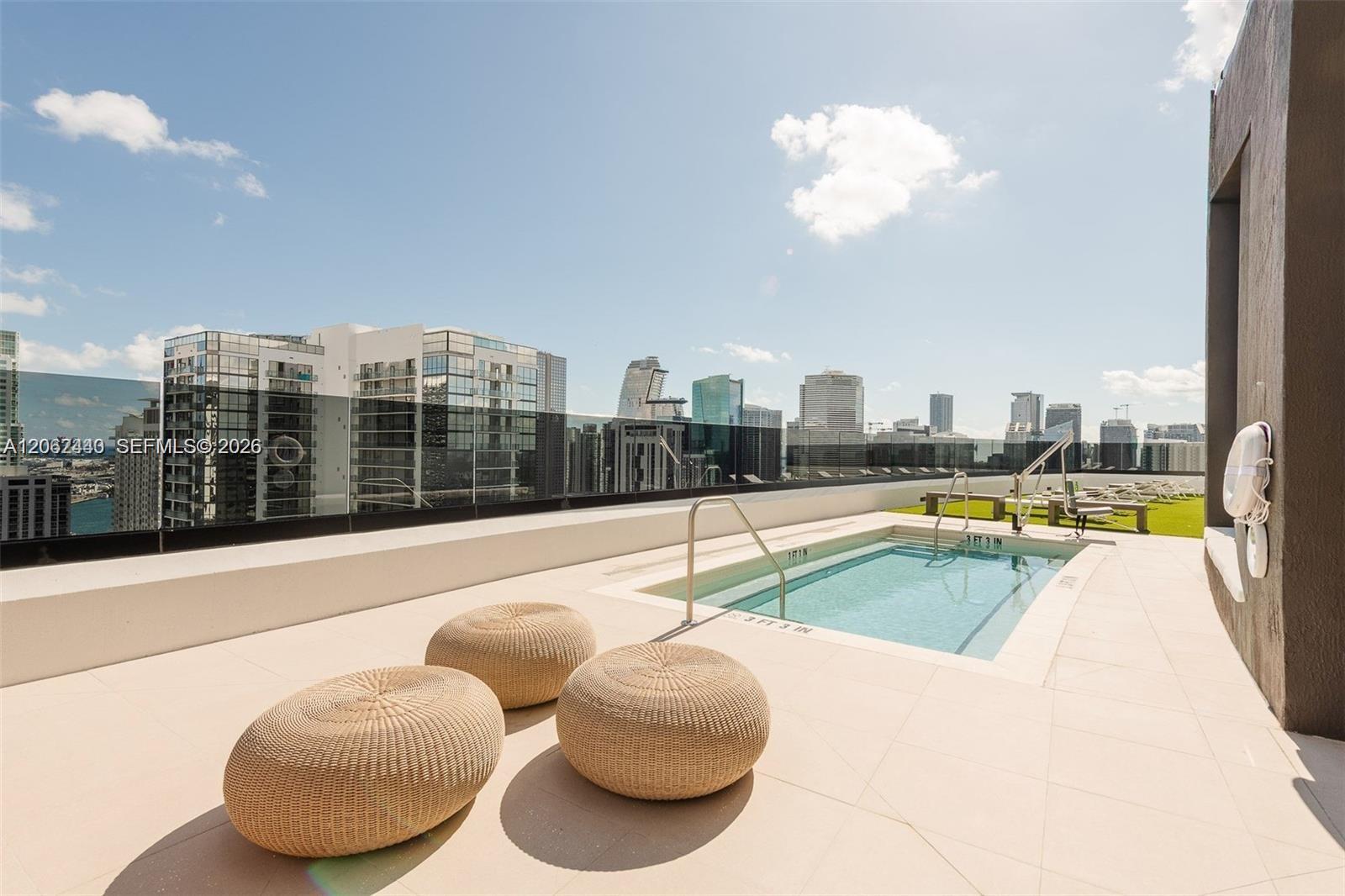 225 N Miami Avenue