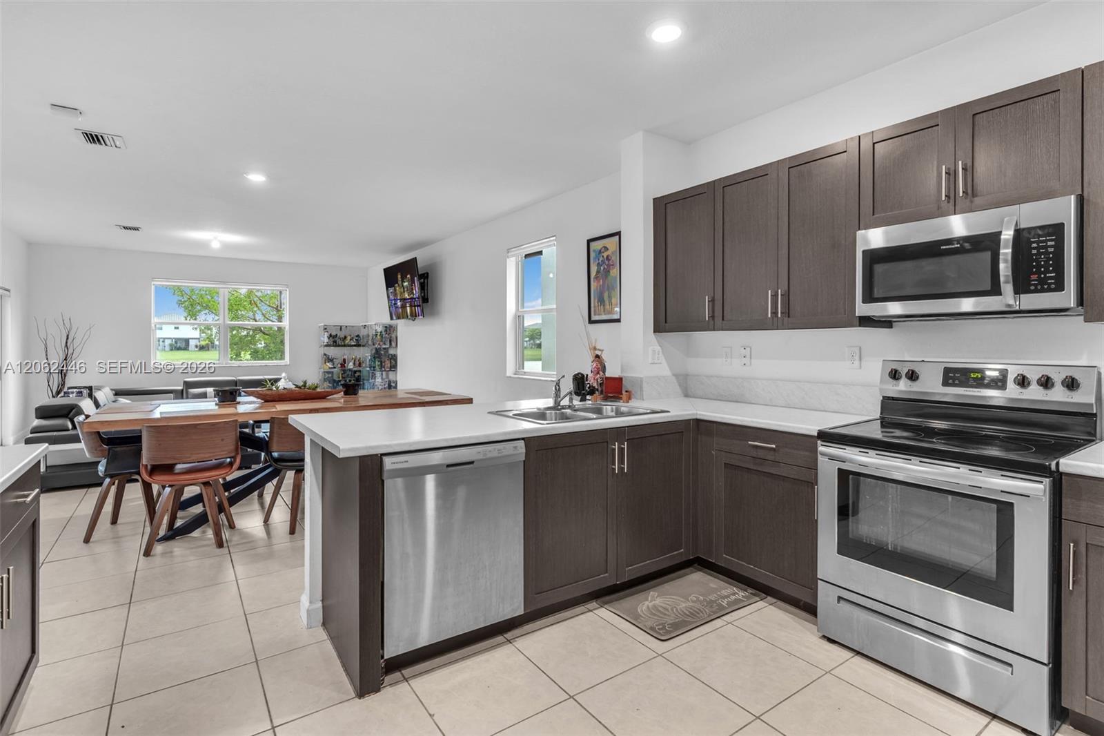 1416 SE 27th Terrace