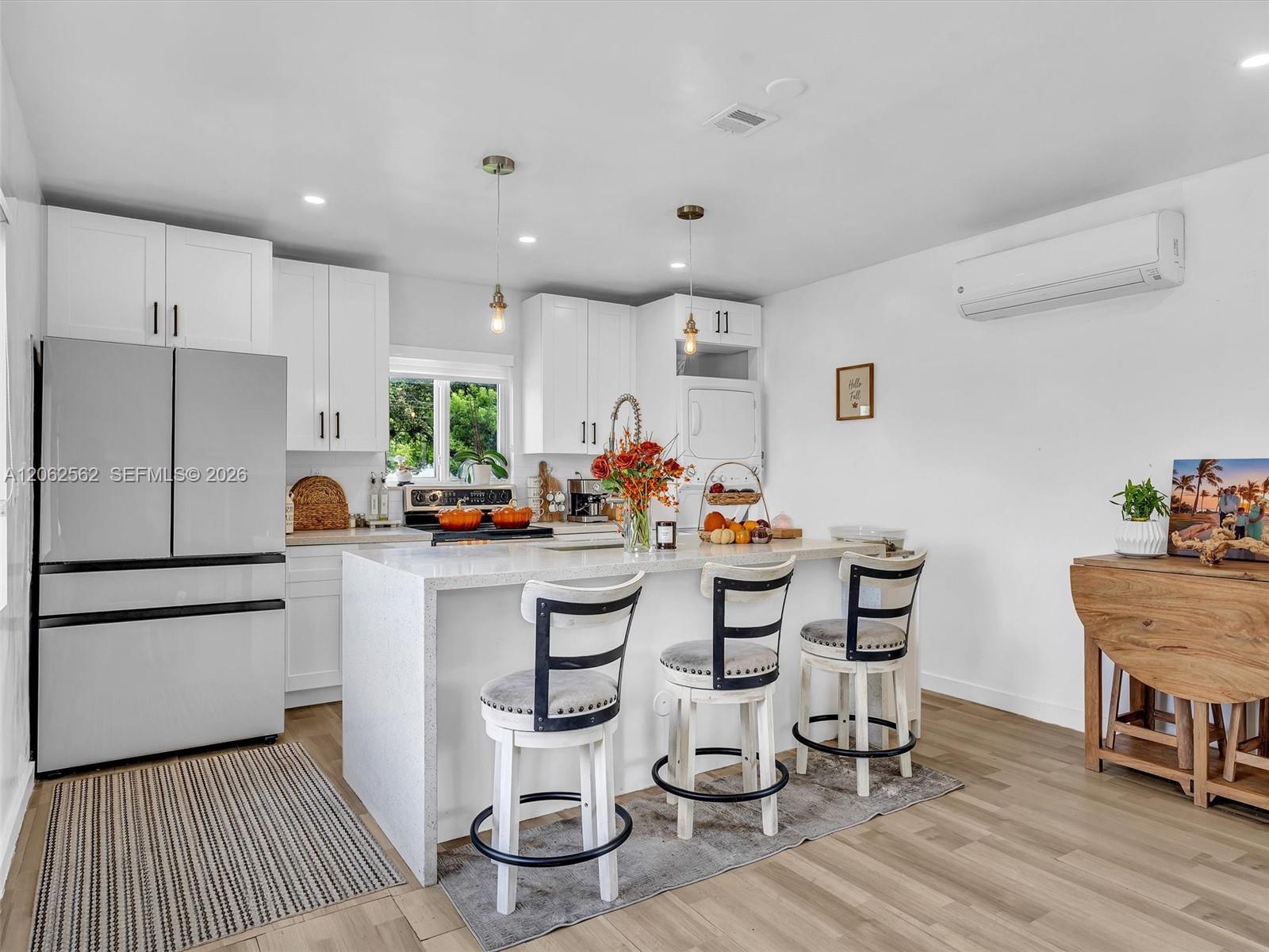 2401 SW 83rd Avenue
