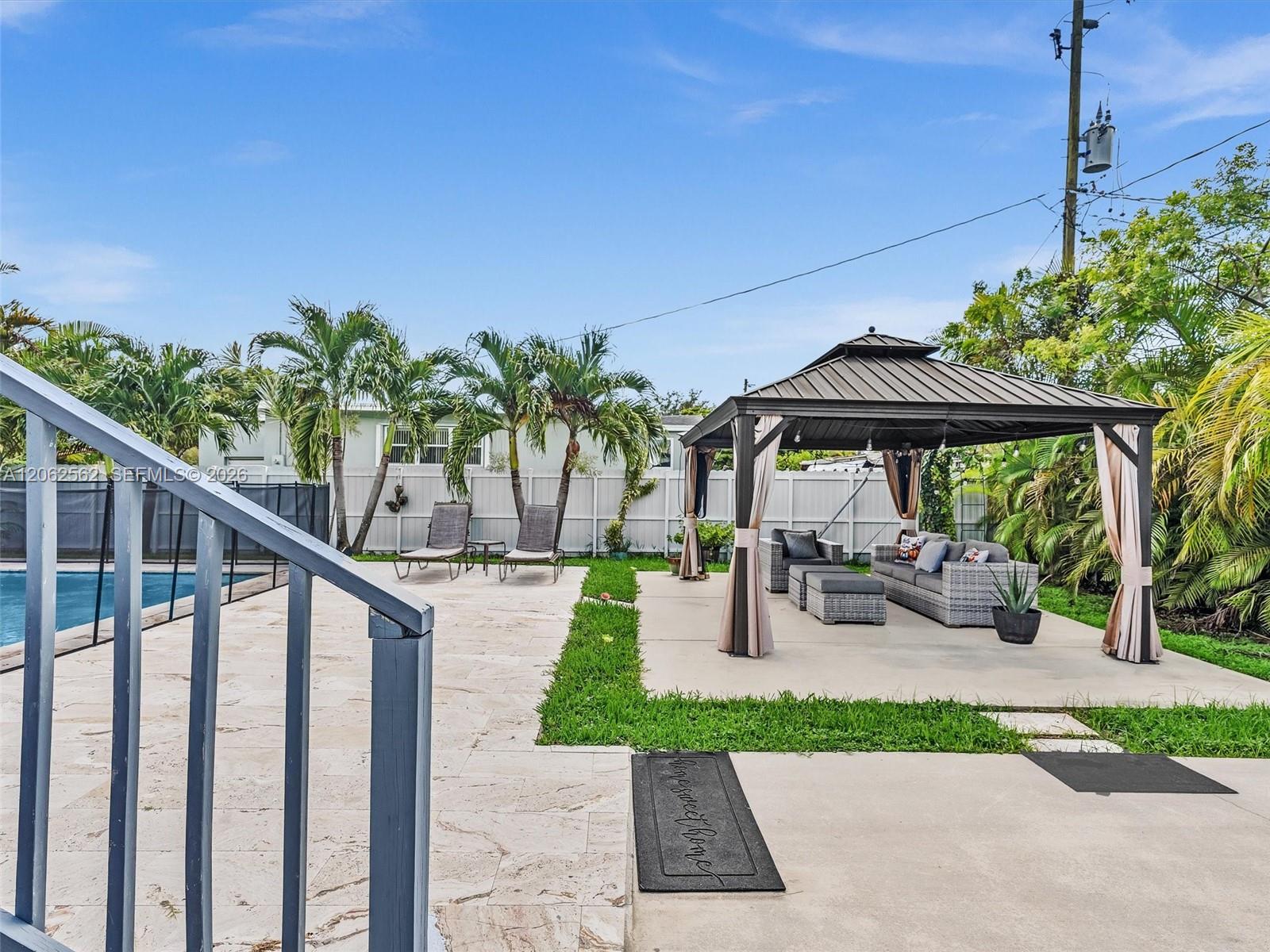2401 SW 83rd Avenue