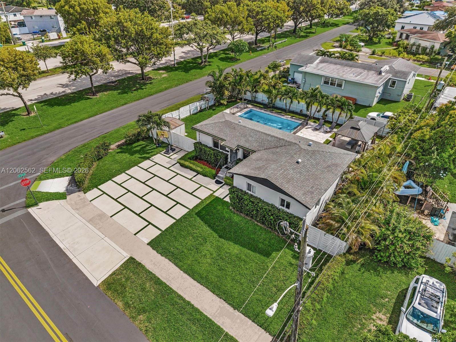 2401 SW 83rd Avenue