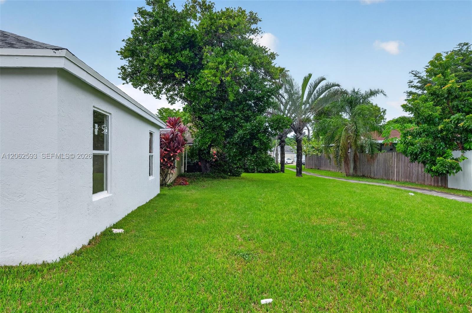 941 SW 7th Place