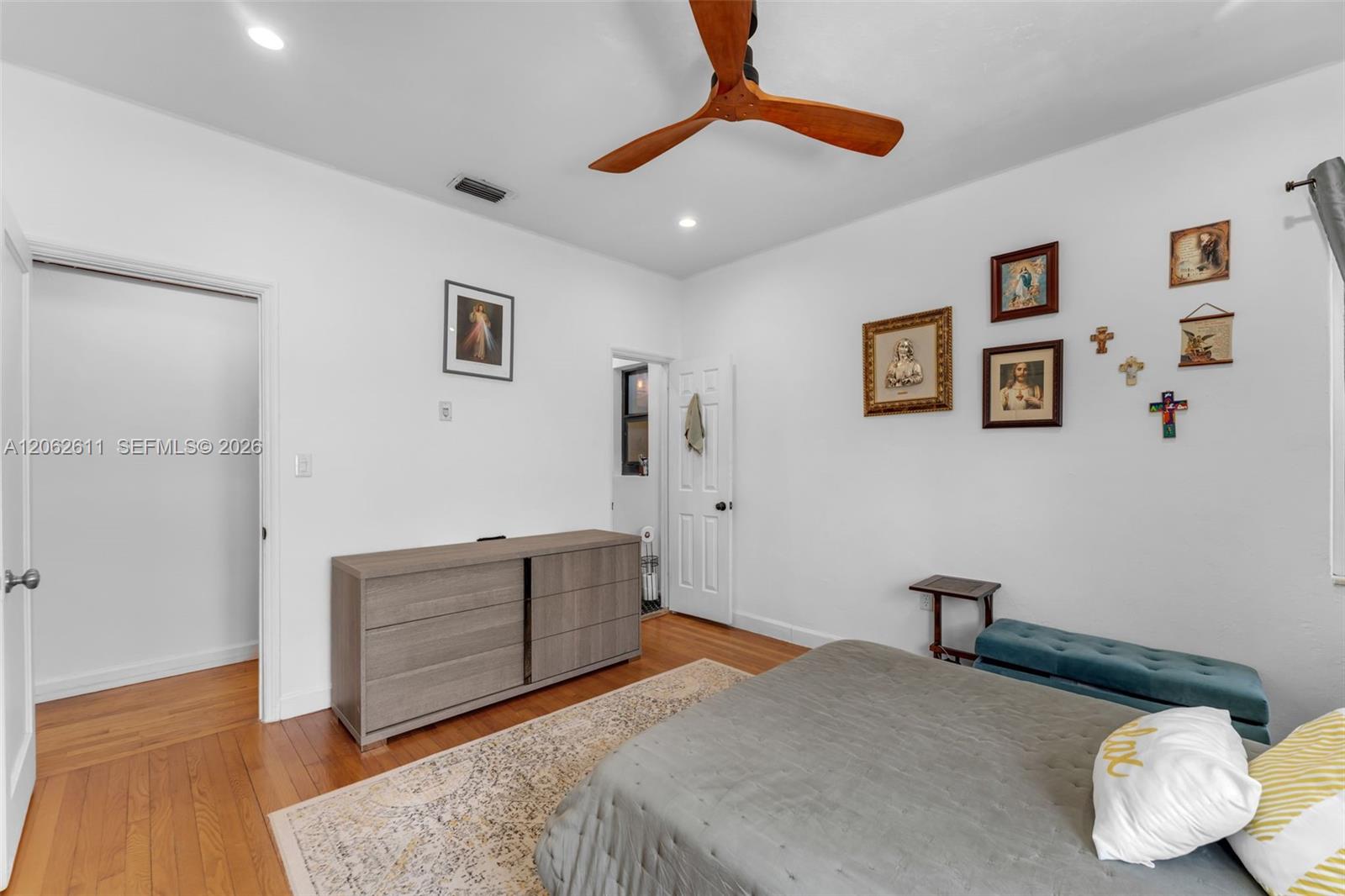1575 SW 15th Street