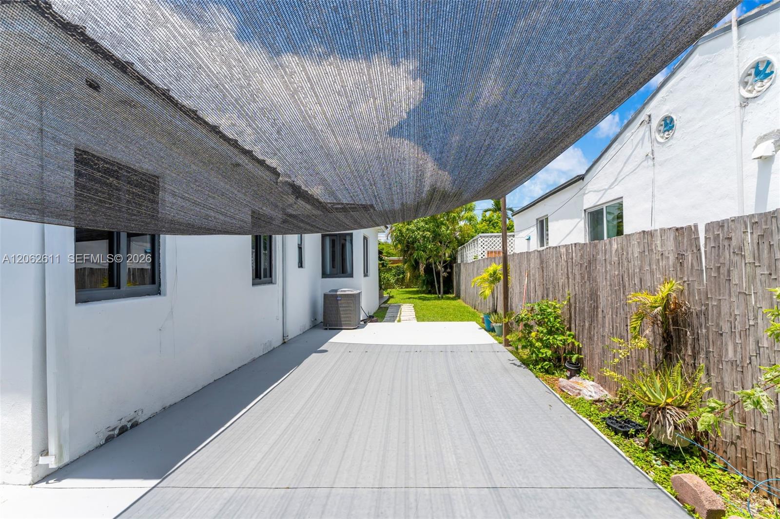 1575 SW 15th Street