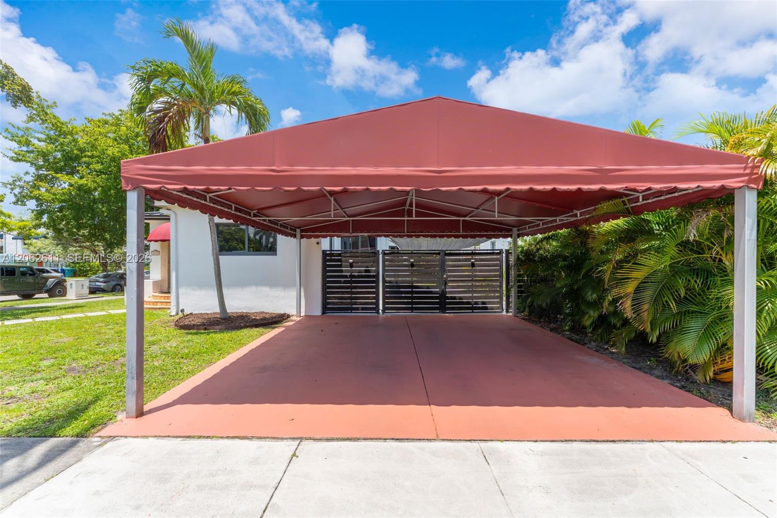 1575 SW 15th Street
