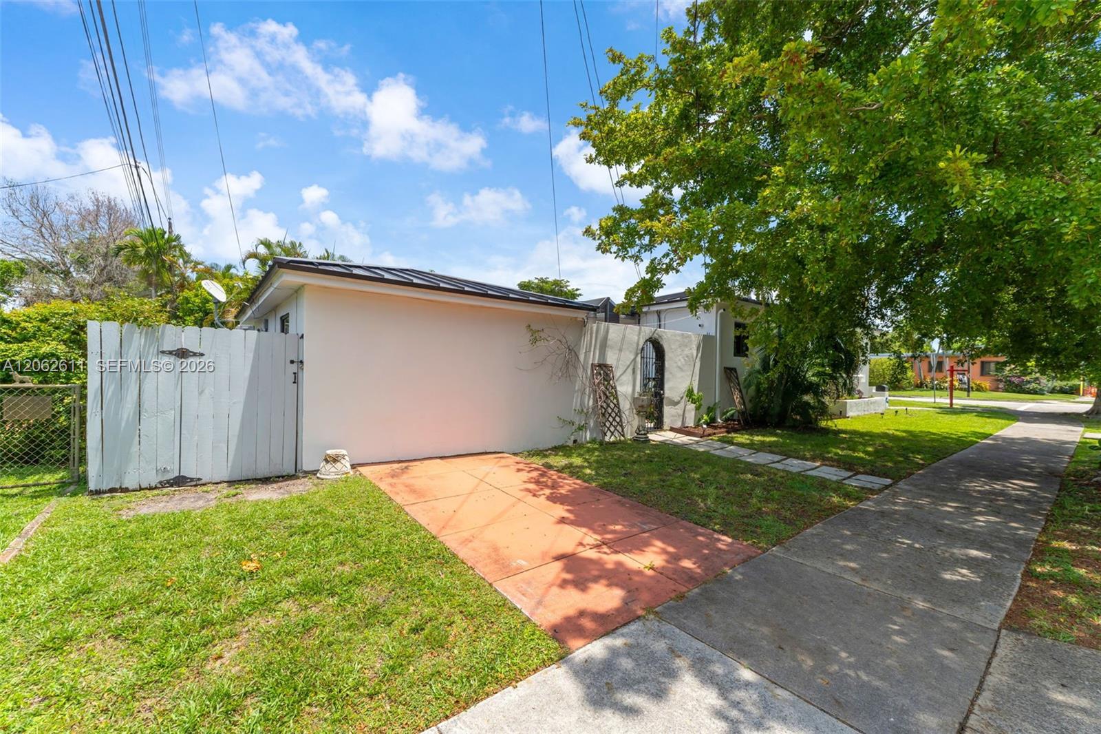1575 SW 15th Street