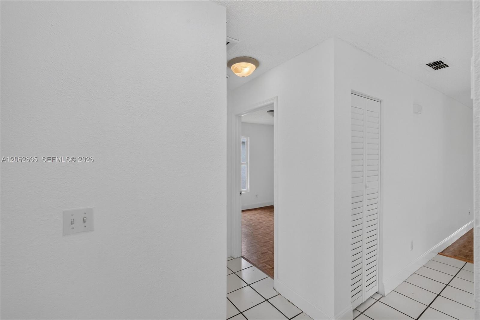 744 SW 9th Street