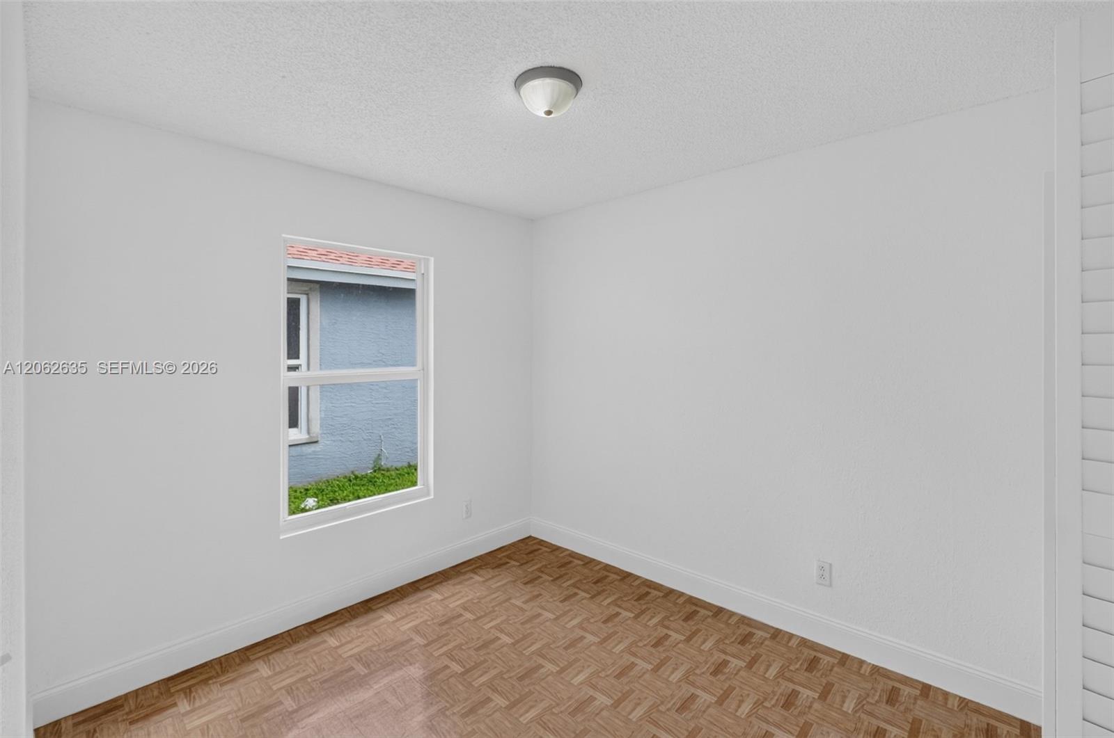 744 SW 9th Street